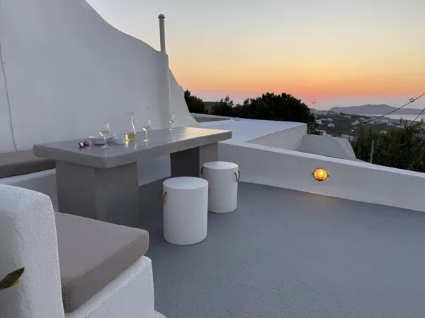 Traditional Restored 4-bedroom house - Pyrgos, Santorini, Cyclades Islands