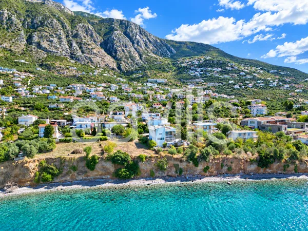 Stunning seafront villa in Verga beach - Kalamata, Messinia, Peloponnese
