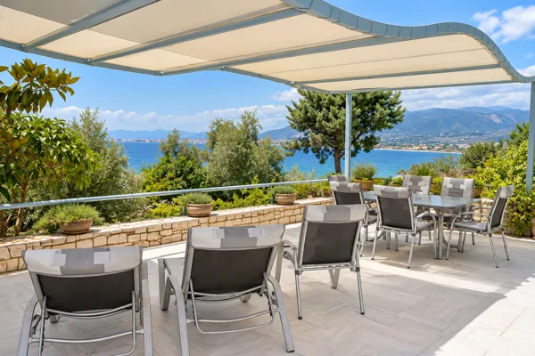 Stunning seafront villa in Verga beach - Kalamata, Messinia, Peloponnese