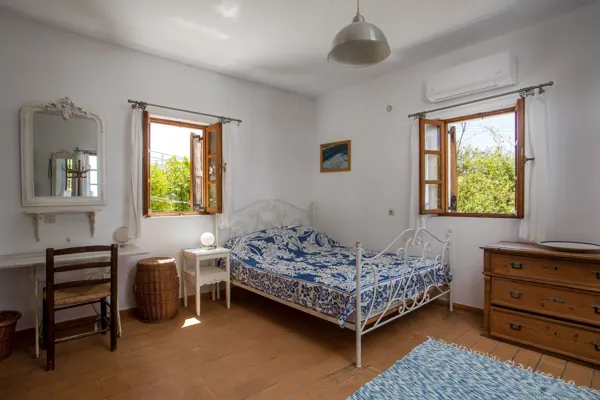 Large estate close to Lindos, Rhodes - Lindos