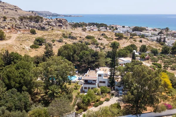 Large estate close to Lindos, Rhodes - Lindos