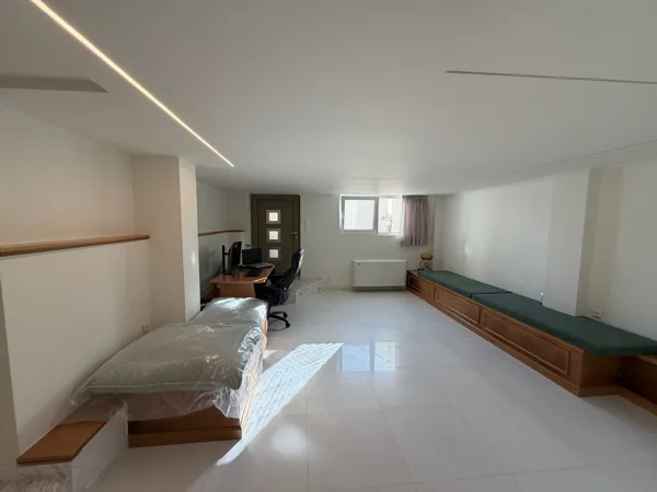 Sophisticated villa in Elliniko - Elliniko, Attica