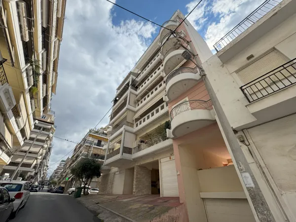 Sea views apartment in Peiraiki   - Peiraias, Attica