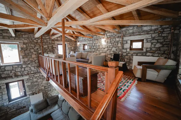 Charming stone mansion, chalet style - Kleitoria, Achaïa, Peloponnese