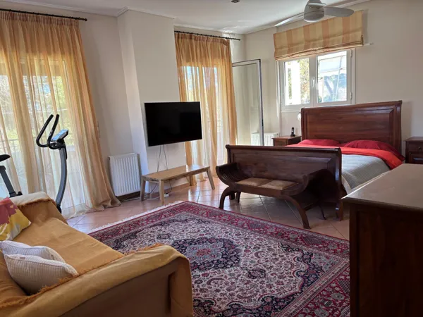 Great located residence in the north suburb of Lykovrysi - Lykovrysi, Attica