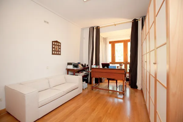 Unique Villa with Swimming Pool in Lagonisi  - Lagonissi