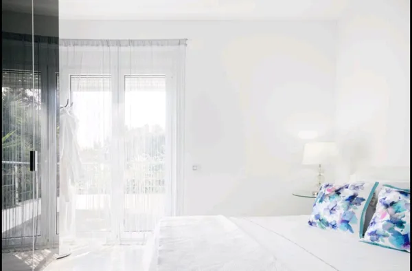 Luxury villa in Athens suburbs - Porto Rafti, Attica