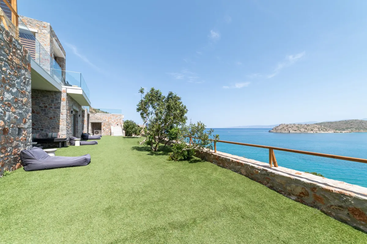 Newly-built, seafront villa  - Plaka, Lasithi, Crete