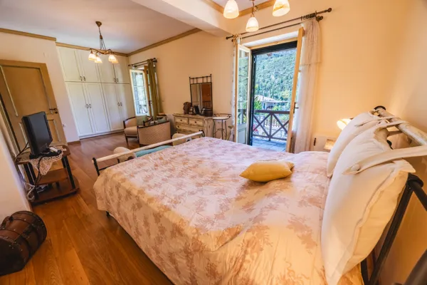 Character Village Residence with Independent Guest Apartment - Karya, Lefkada, Ionian Islands