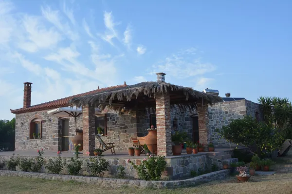 Great positioned house next to the seashore - Sigri, Lesvos, North Aegean Islands