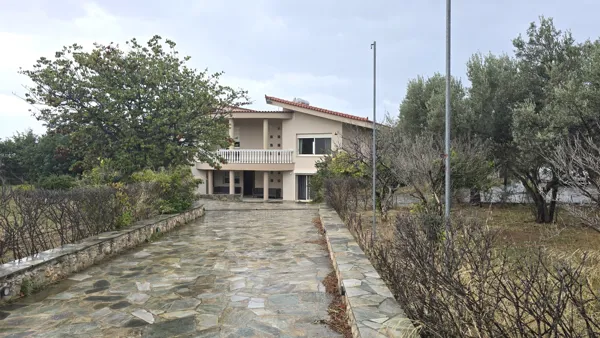 Stunning Luxury Villa with Private Pool and Lush Mediterranean Gardens - Loutraki, Korinthia, Peloponnese