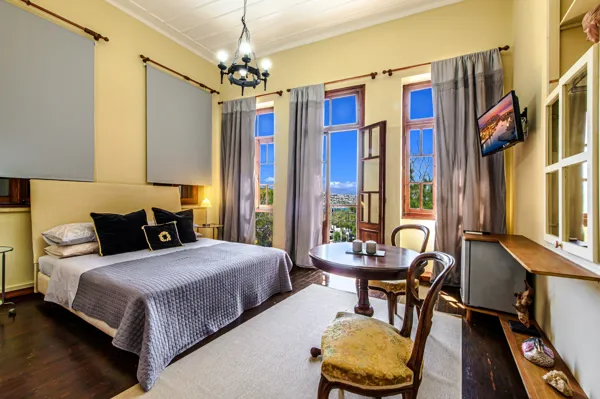 Magnificent Renovated Old Town Mansion - Rethymno, Crete