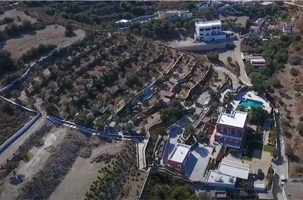 Exquisite villa on a massive plot in Leros - Agia Marina, Leros, Dodecanese