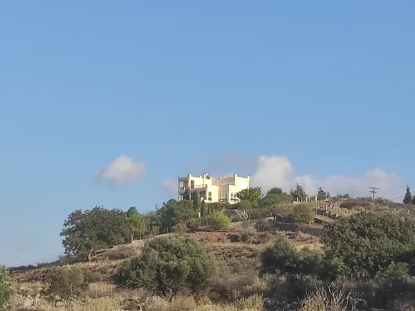 Hilltop villa overlooking the sea in Crete - Prines, Rethymno, Crete