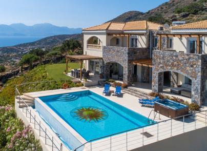 Designer villa with stunning views