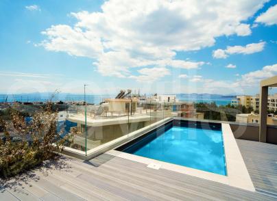 Spacious Sea View Penthouse 