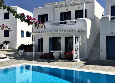 Beautiful Mykonos town apartment 