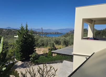Villa with lake and sea views