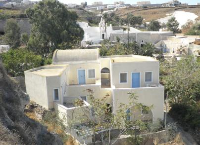 Whitewash house in Messaria traditional settlement