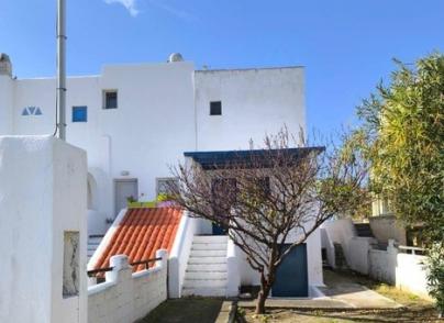 Traditional Cycladic style house with unlimited view  