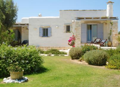 Beautiful summer house just steps from the beach