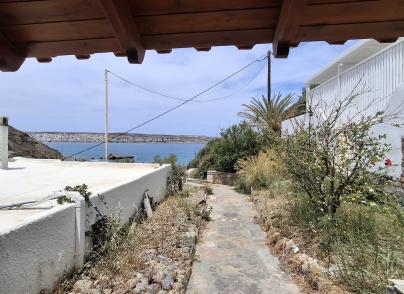 Cosy Bungalow with sea view Patio