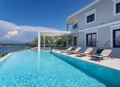 Modern villa in one of the best areas of the island
