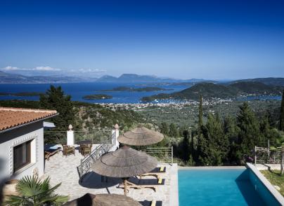 Villa with magnificent views