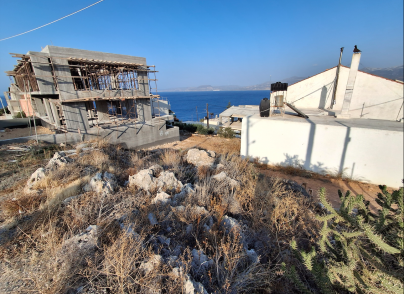 Corner Plot with Sea View in Sitia